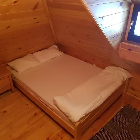 Lodge Divcibarski *