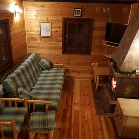 Divcibarski بيت خشبي Divčibare