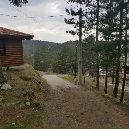 بيت خشبي Divcibarski Divčibare