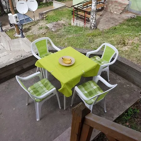 Divcibarski Lodge *