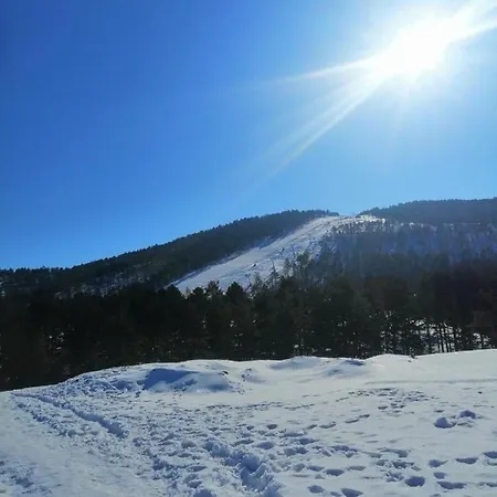 Divcibarski Lodge *