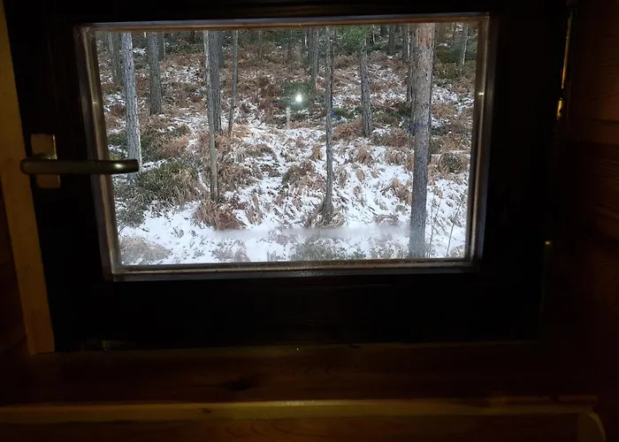 Divcibarski Деревянный коттедж *