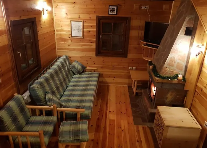 Divcibarski Деревянный коттедж Дивчибаре